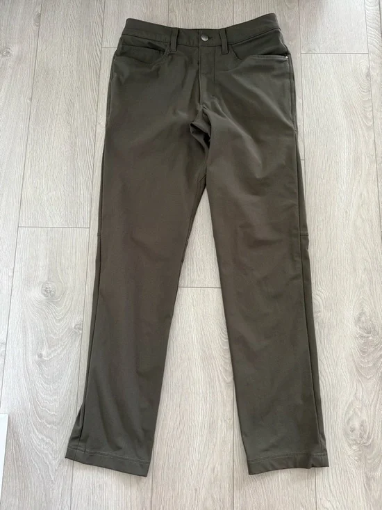 Lululemon ABC Pant Classic Dark Olive - Picture 4 of 12
